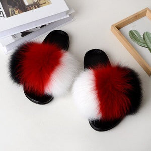 New Arrival Girl Luxury Fluffy Fur Slippers Ladies Indoor Warm Furry Fur Flip Flops Women Amazing Plush Fur Slides Wholesale Hot