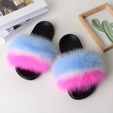 Load image into Gallery viewer, New Arrival Girl Luxury Fluffy Fur Slippers Ladies Indoor Warm Furry Fur Flip Flops Women Amazing Plush Fur Slides Wholesale Hot
