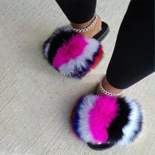 Load image into Gallery viewer, New Arrival Girl Luxury Fluffy Fur Slippers Ladies Indoor Warm Furry Fur Flip Flops Women Amazing Plush Fur Slides Wholesale Hot
